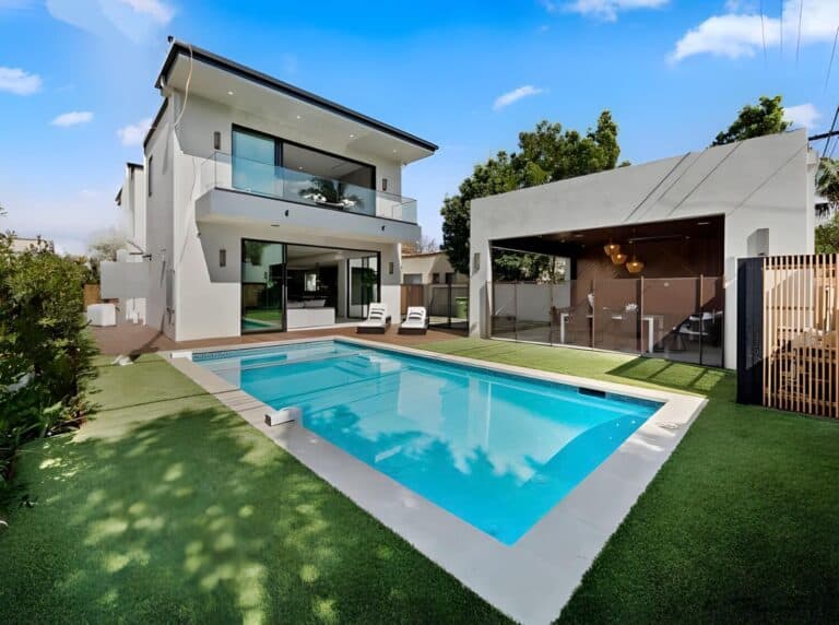What a New Home Builder in Pacific Palisades Does Before Breaking Ground?