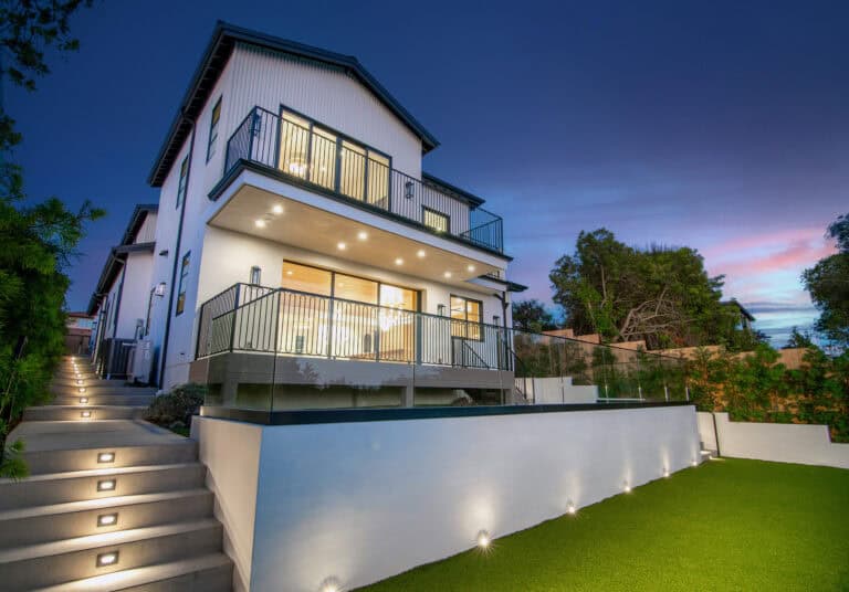 Hillside Home Builder in Pacific Palisades: Turning Slopes Into Ocean Views