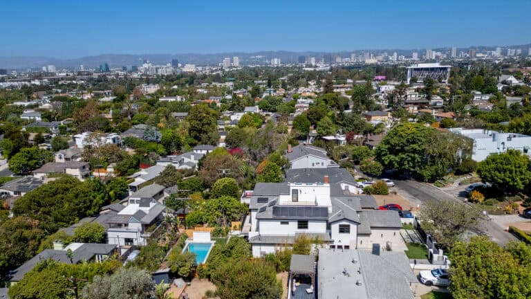 Los Angeles County Home Builders: What to Expect by Area